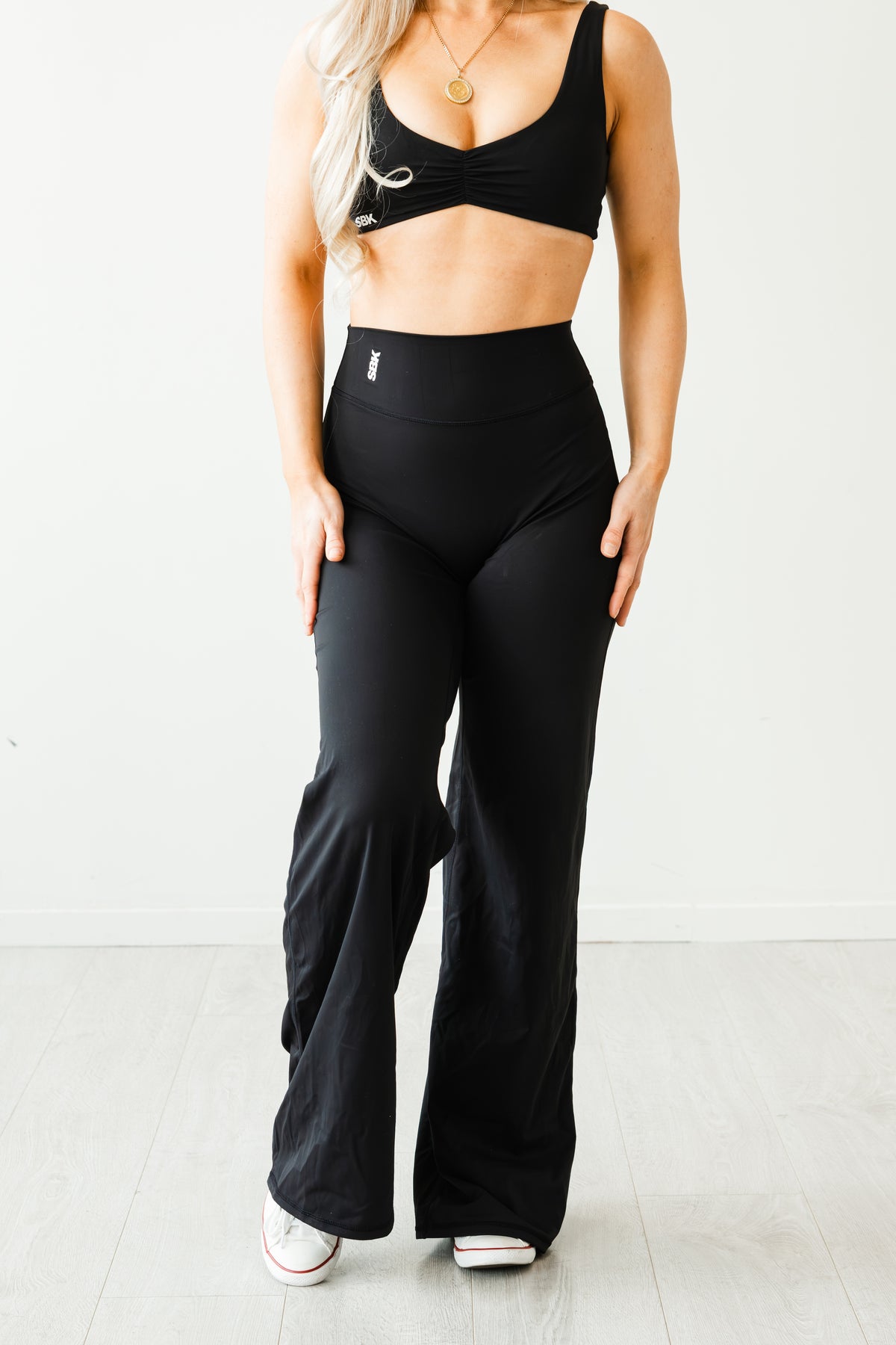 Sculpt Wide Leg Pants